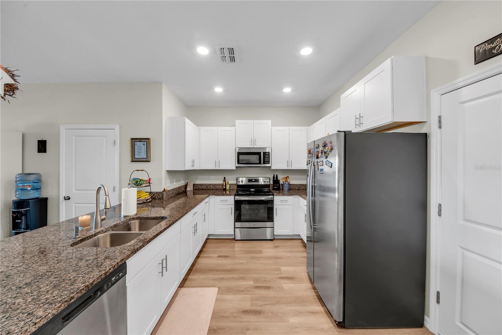 736 ROYAL EMPRESS DR, RUSKIN, FL, 33570