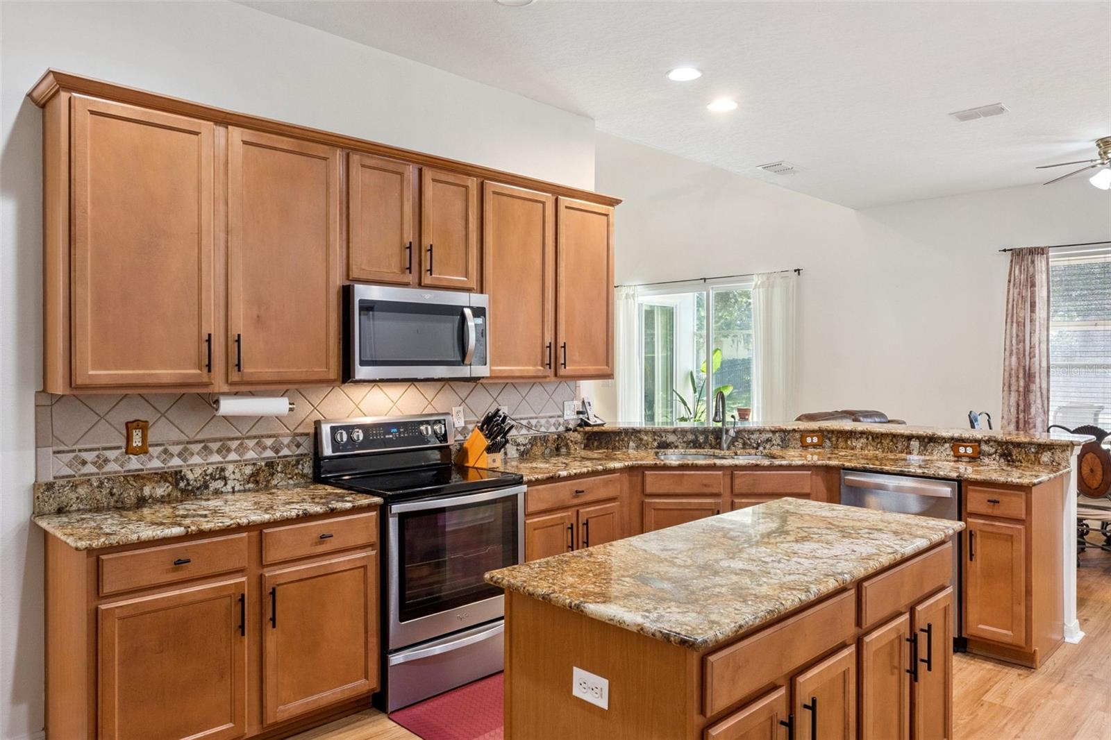 10125 SANDY MARSH LN, ORLANDO, FL, 32832