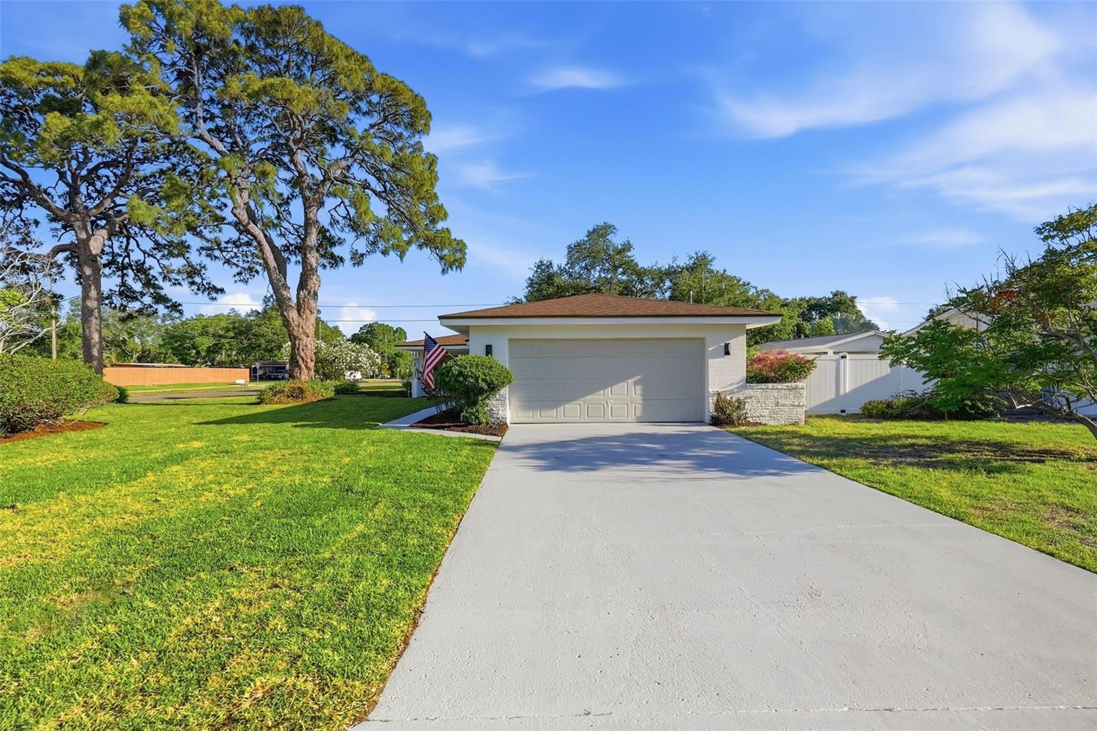 6801 PINELLAS POINT DR S, ST PETERSBURG, FL, 33712