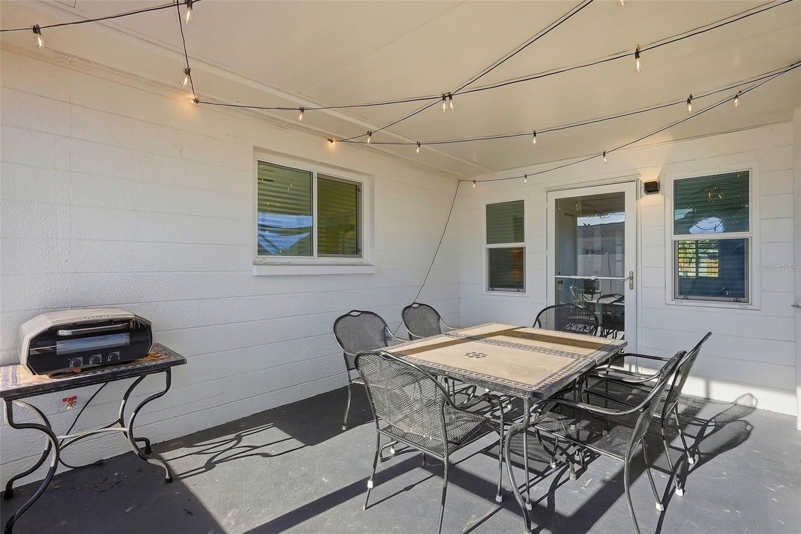 6801 PINELLAS POINT DR S, ST PETERSBURG, FL, 33712