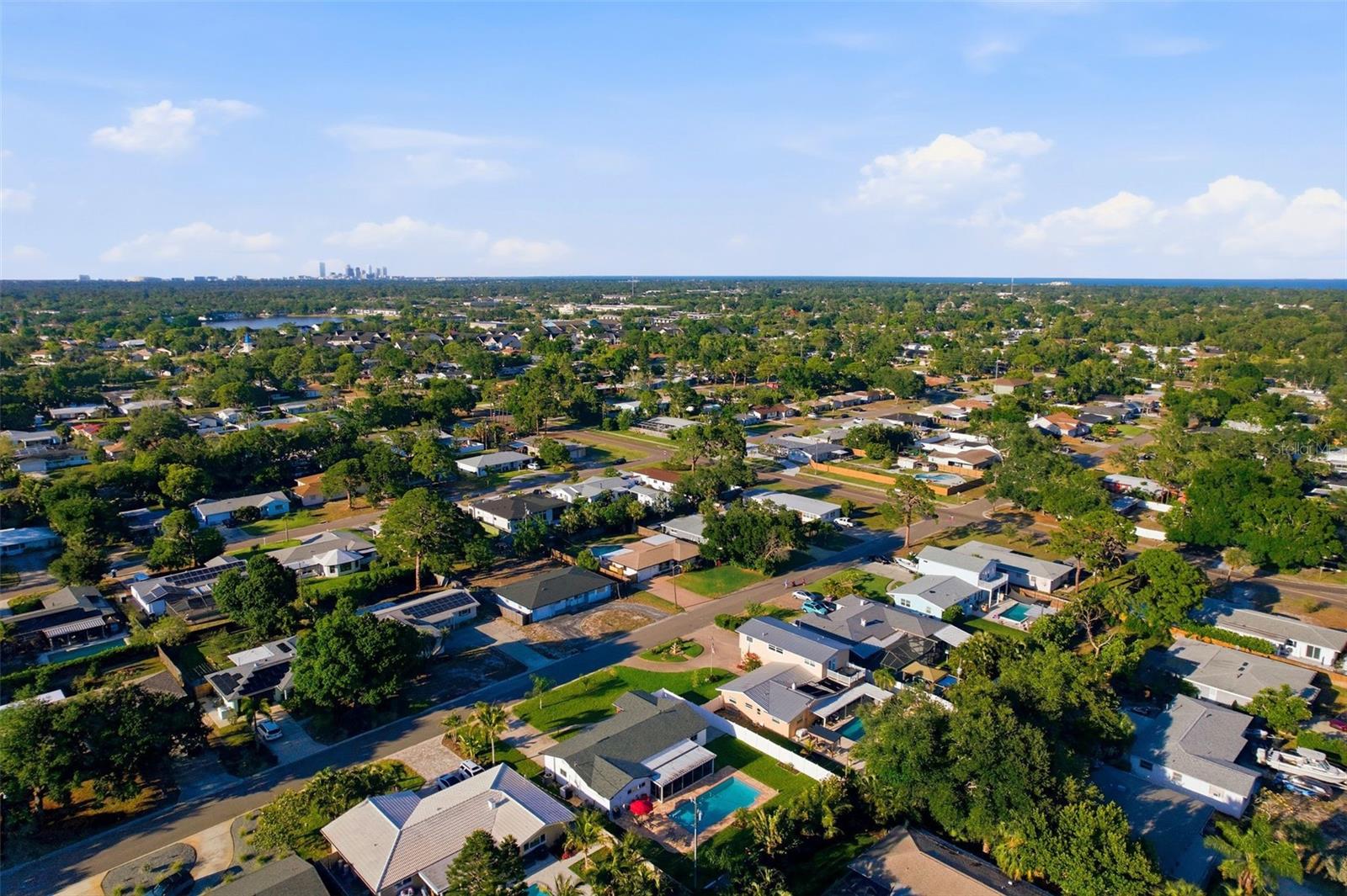 6801 PINELLAS POINT DR S, ST PETERSBURG, FL, 33712