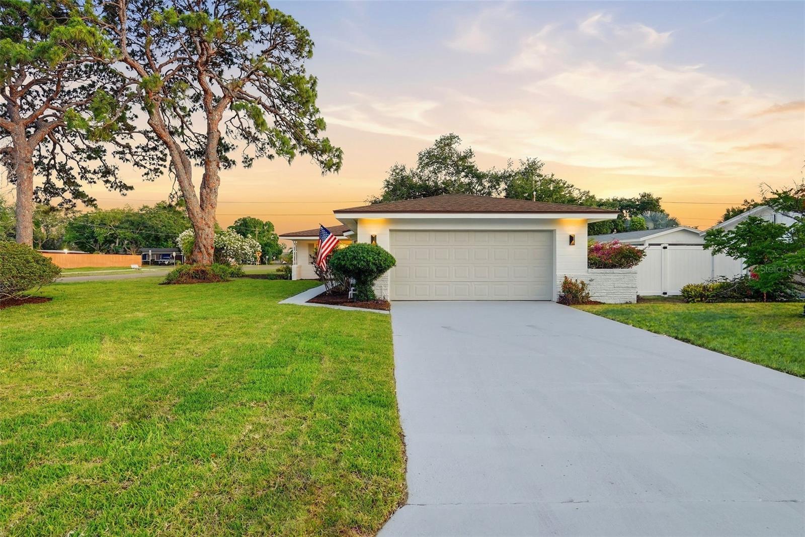 6801 PINELLAS POINT DR S, ST PETERSBURG, FL, 33712
