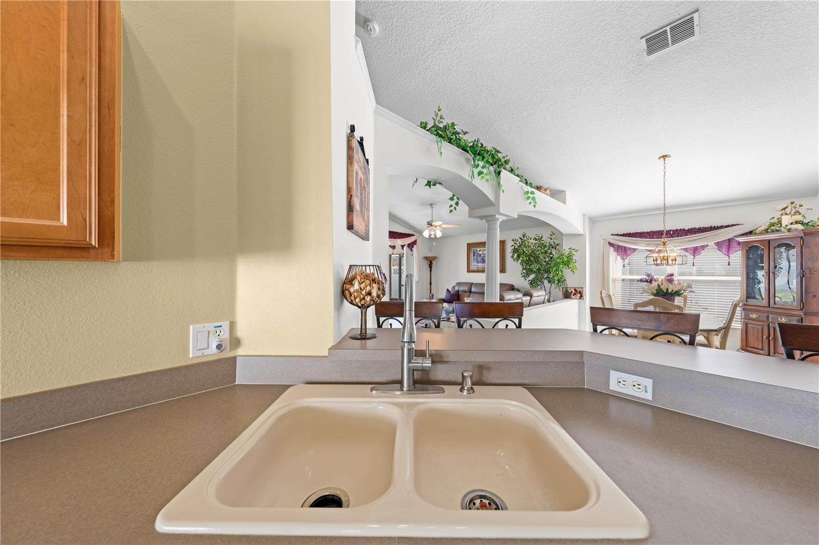 2513 CROWN RIDGE CIR, KISSIMMEE, FL, 34744