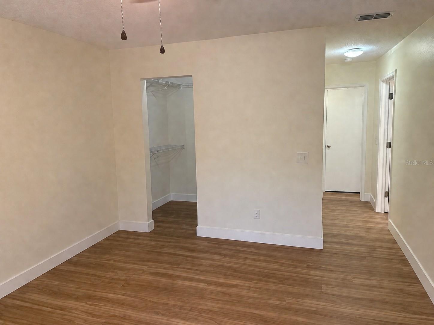 5114 GAINSVILLE DR, TEMPLE TERRACE, FL, 33617