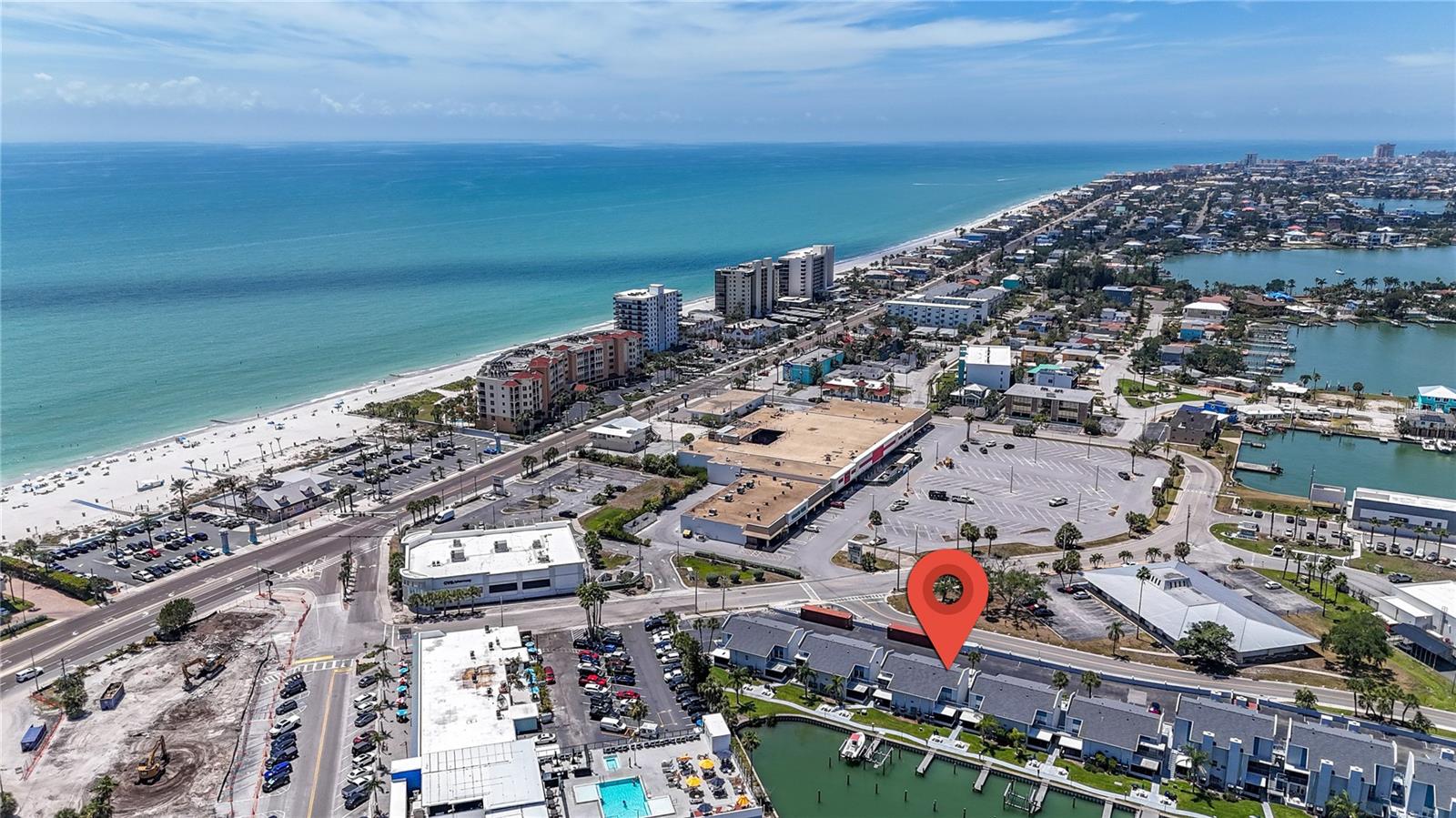 155 MEDALLION BLVD #E, MADEIRA BEACH, FL, 33708