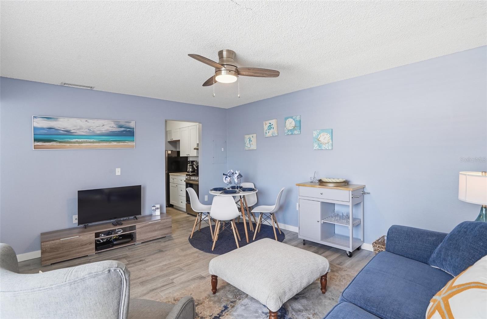 155 MEDALLION BLVD #E, MADEIRA BEACH, FL, 33708