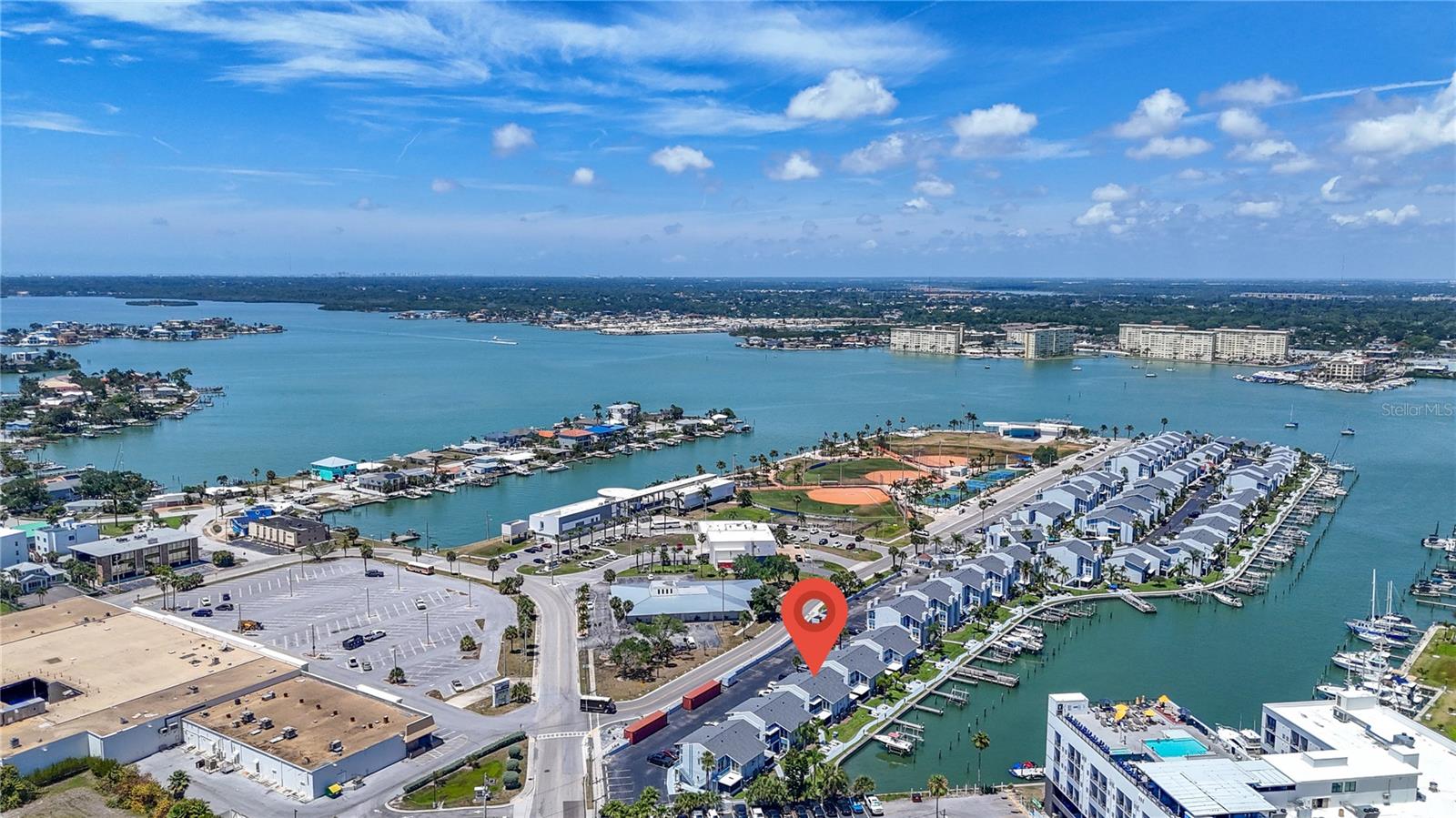 155 MEDALLION BLVD #E, MADEIRA BEACH, FL, 33708