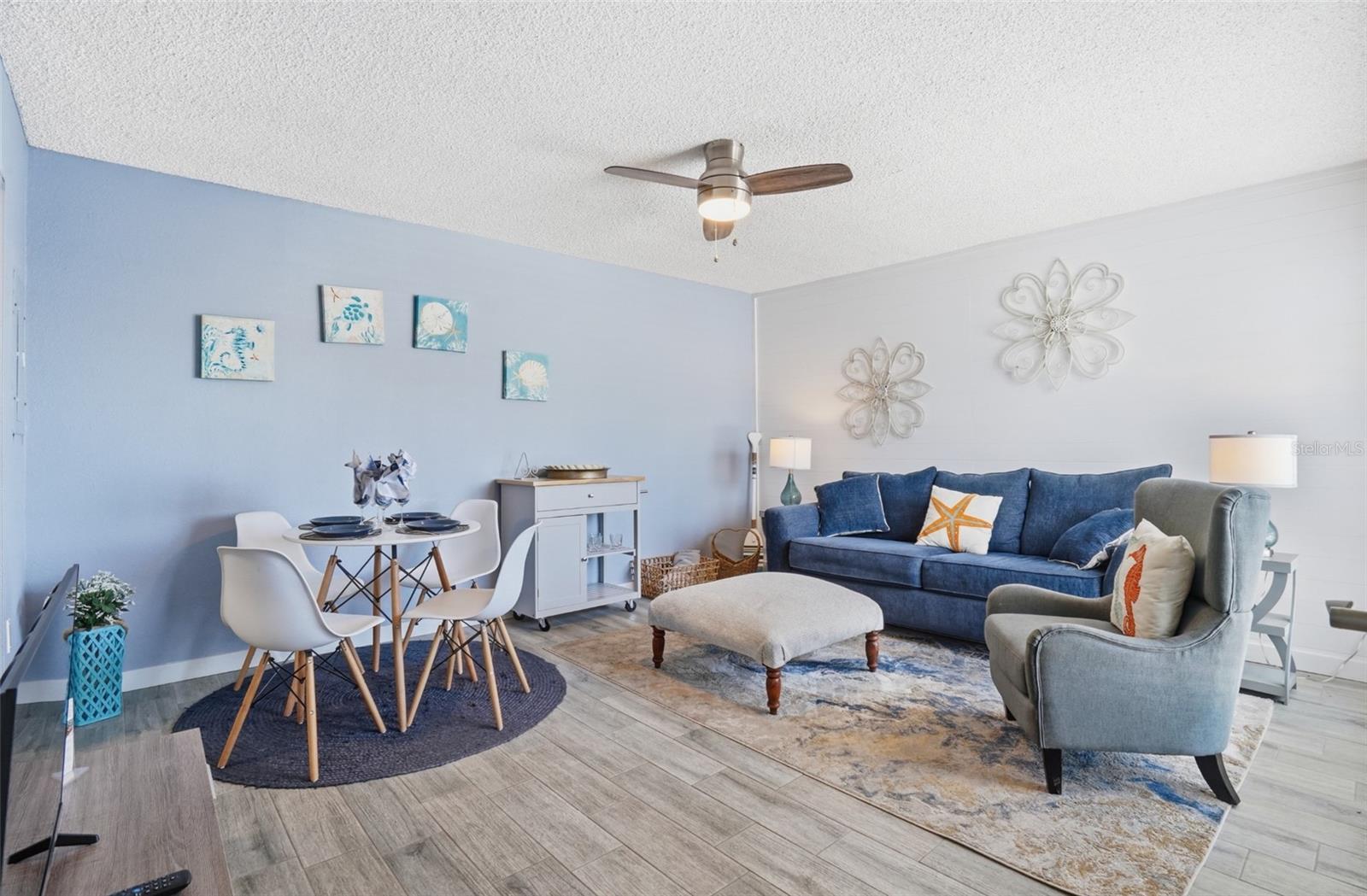 155 MEDALLION BLVD #E, MADEIRA BEACH, FL, 33708