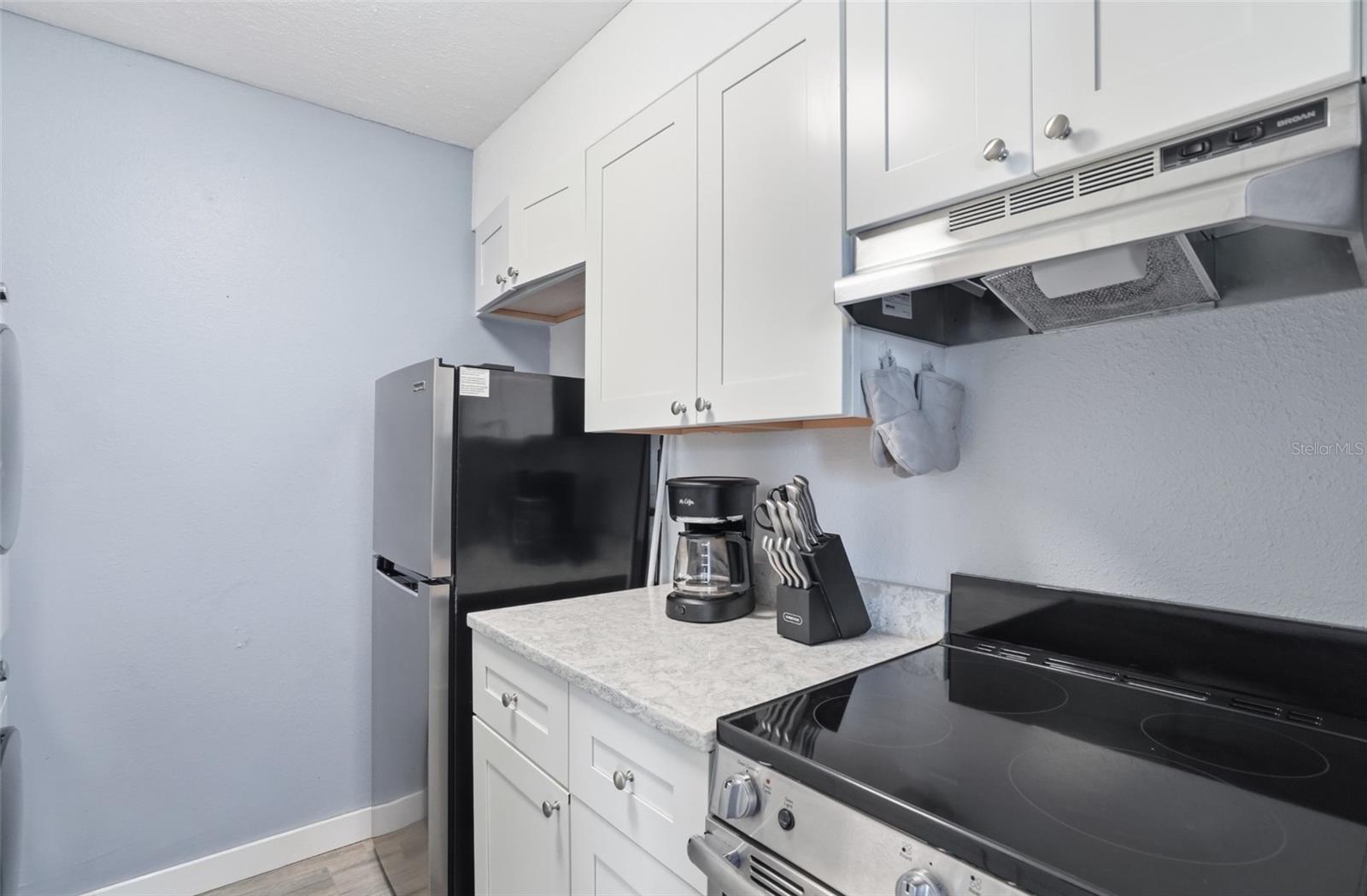 155 MEDALLION BLVD #E, MADEIRA BEACH, FL, 33708