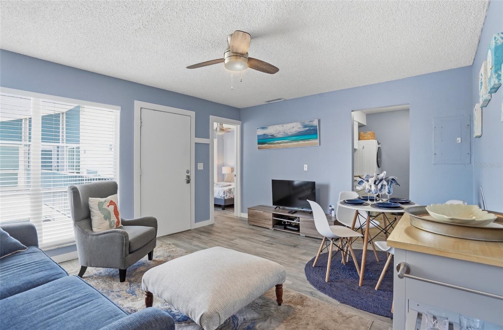 155 MEDALLION BLVD #E, MADEIRA BEACH, FL, 33708