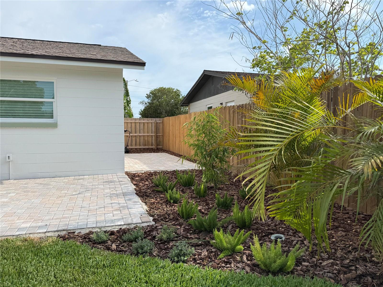 2401 16TH AVE N, ST PETERSBURG, FL, 33713