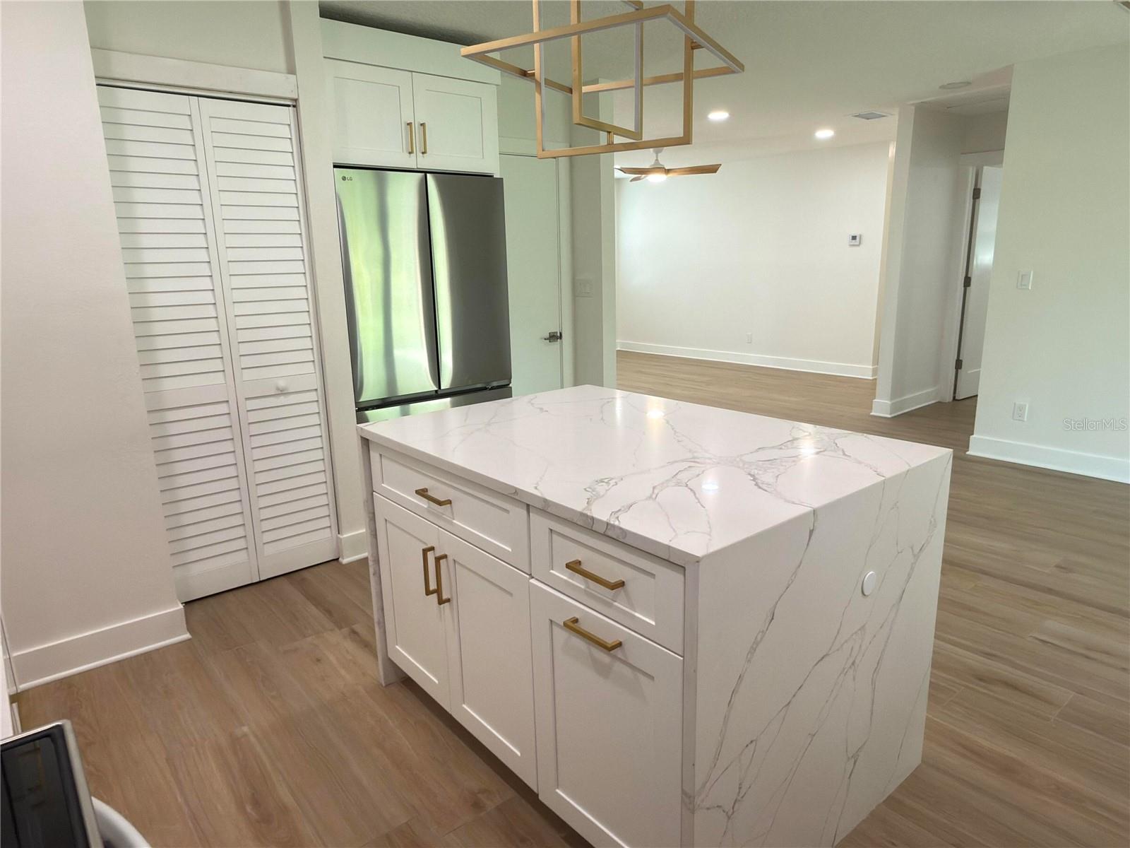 2401 16TH AVE N, ST PETERSBURG, FL, 33713