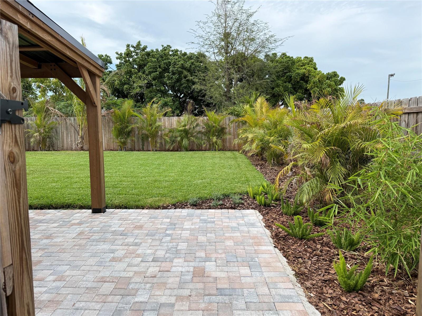2401 16TH AVE N, ST PETERSBURG, FL, 33713