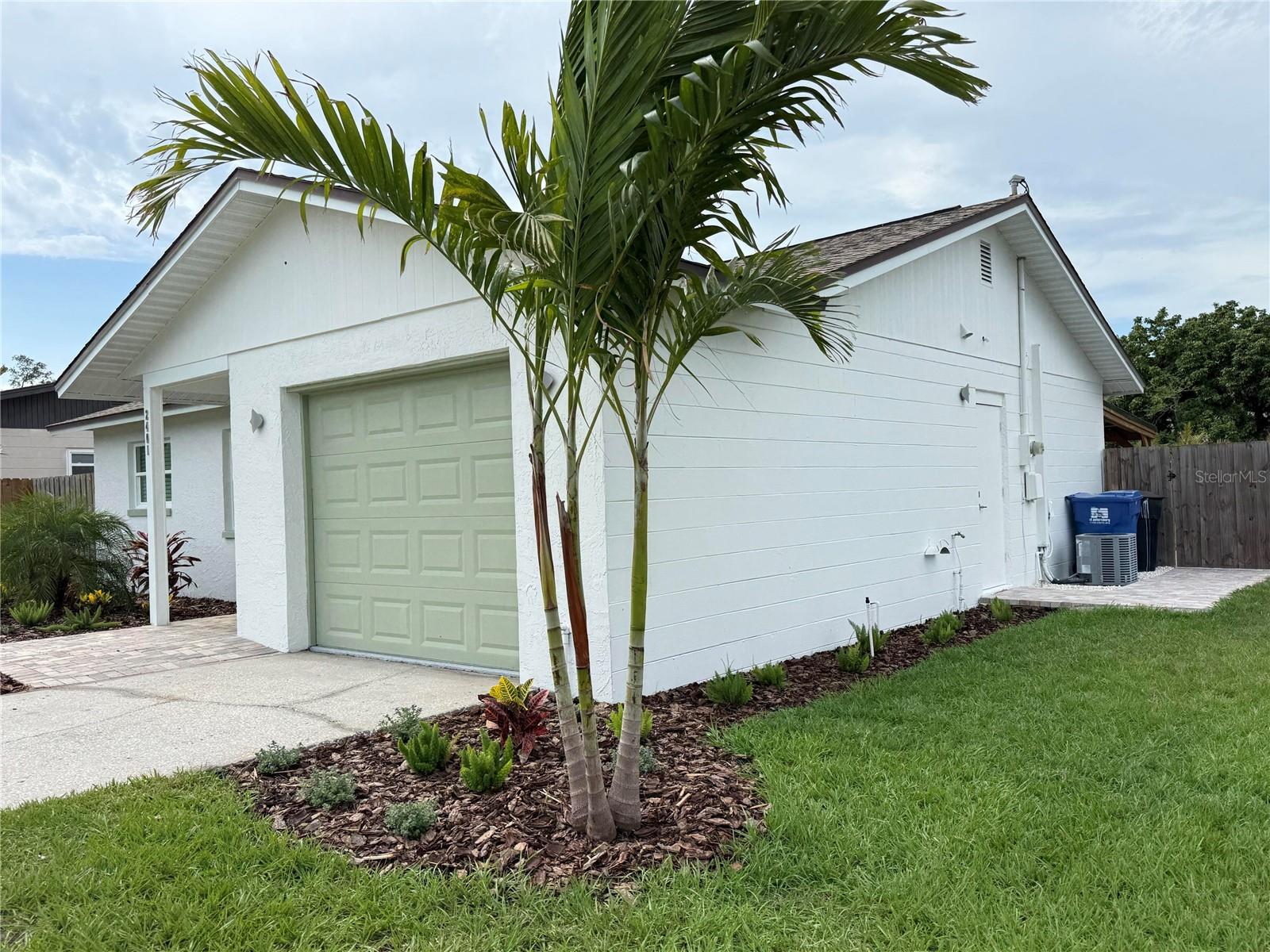 2401 16TH AVE N, ST PETERSBURG, FL, 33713