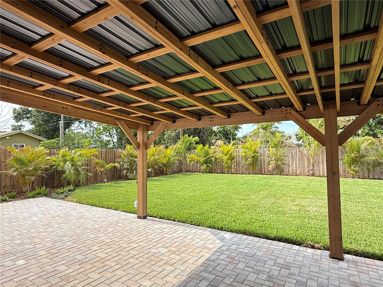 2401 16TH AVE N, ST PETERSBURG, FL, 33713