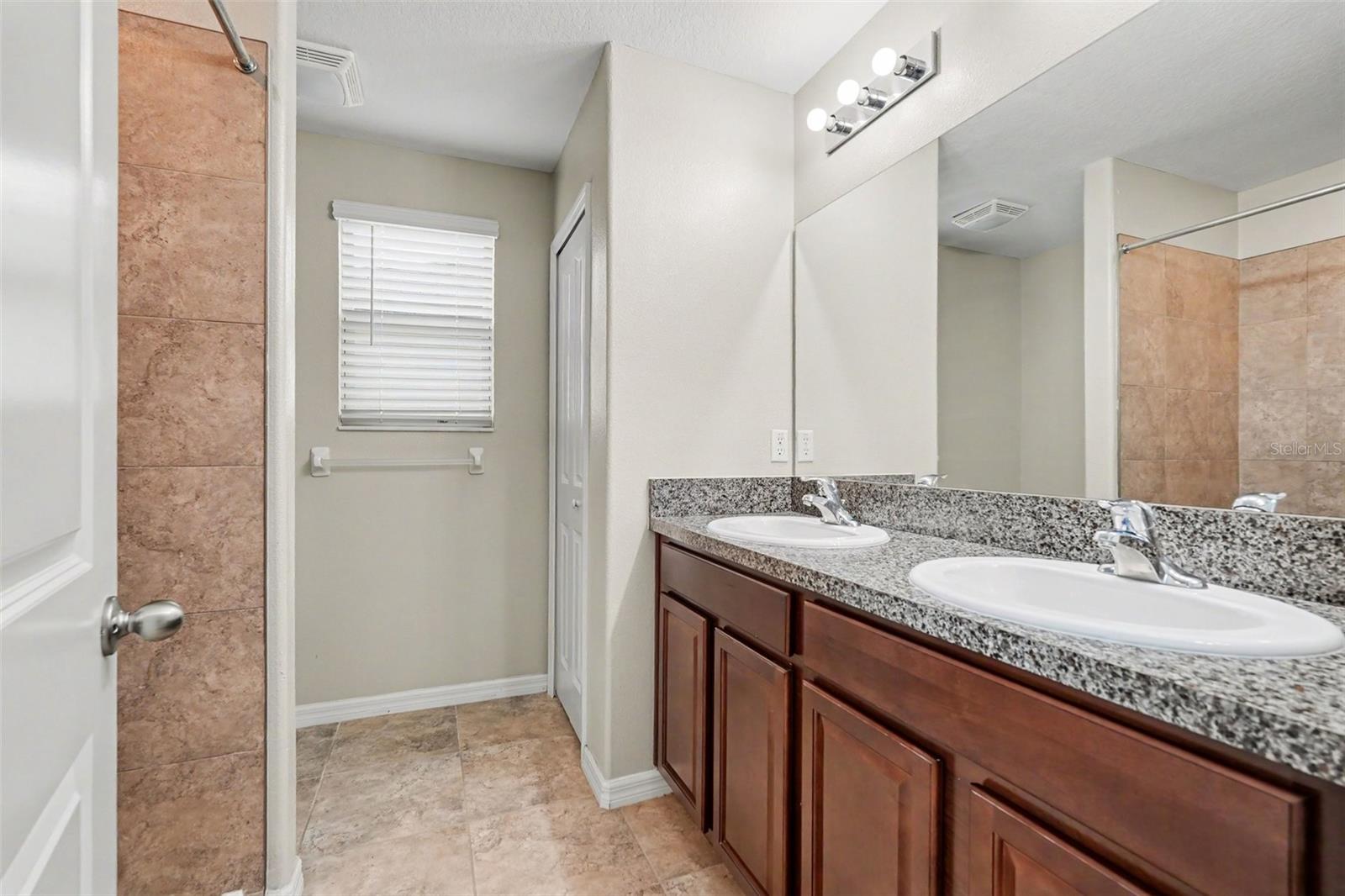 7421 FRENCH MARIGOLD AVE, TAMPA, FL, 33619