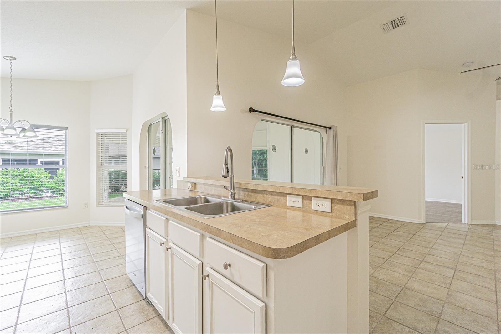 10245 BUNCOMBE WAY, SAN ANTONIO, FL, 33576