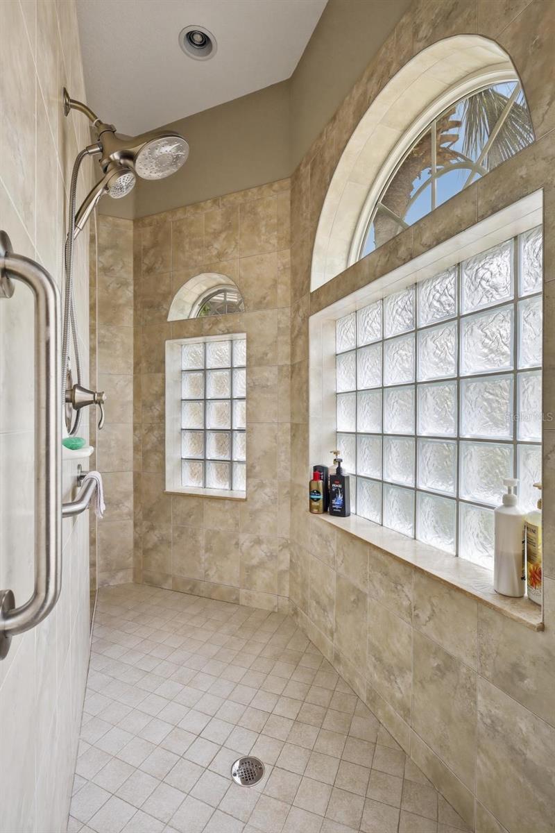 34 N WATERVIEW DR, PALM COAST, FL, 32137