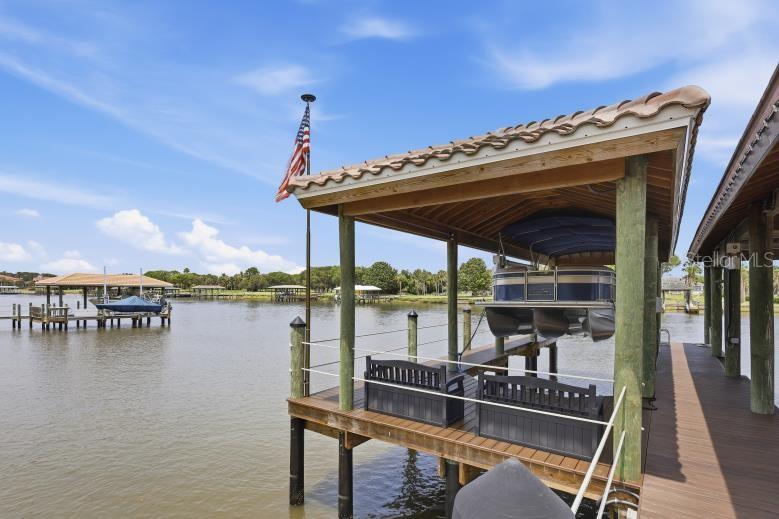 34 N WATERVIEW DR, PALM COAST, FL, 32137