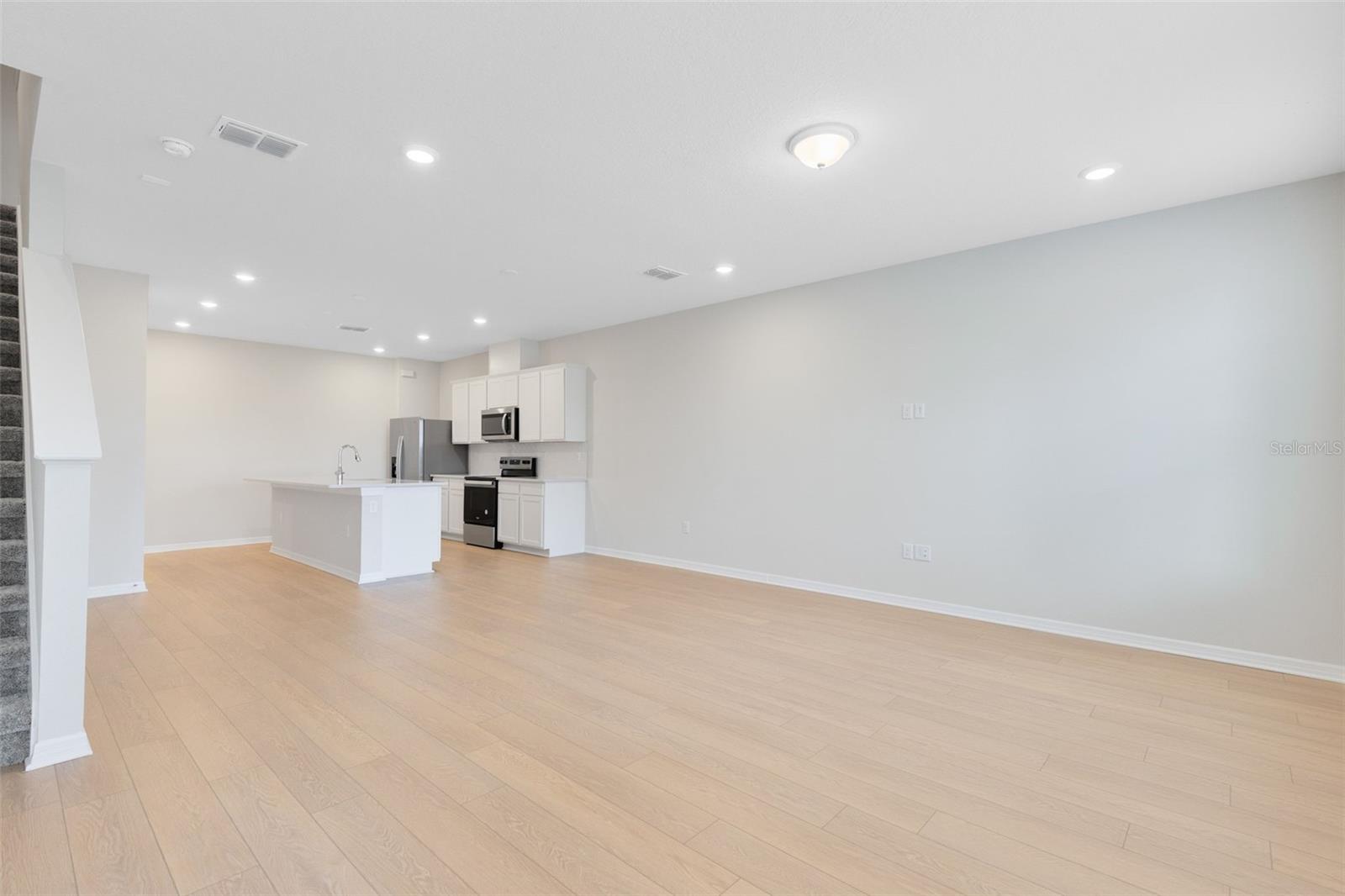 6331 BREEZE FILLED LN, WINTER GARDEN, FL, 34787