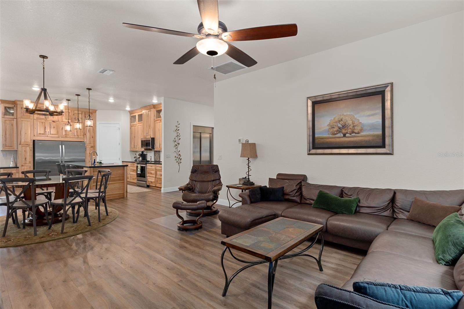 6762 E RICHARD DR, WEEKI WACHEE, FL, 34607