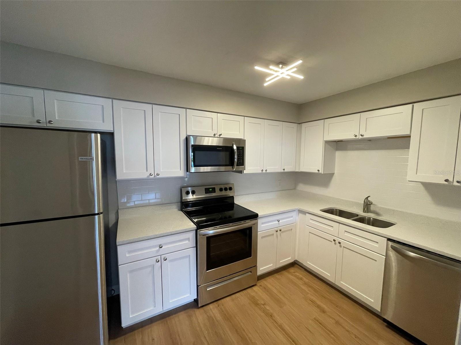 511 DUCHESS CT #4, LAKELAND, FL, 33803