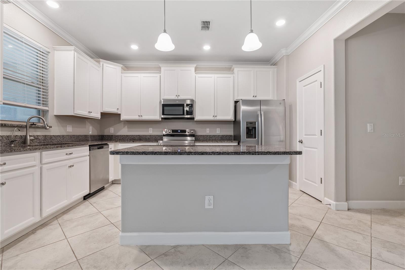 1295 WHITE FOX RUN, LUTZ, FL, 33549
