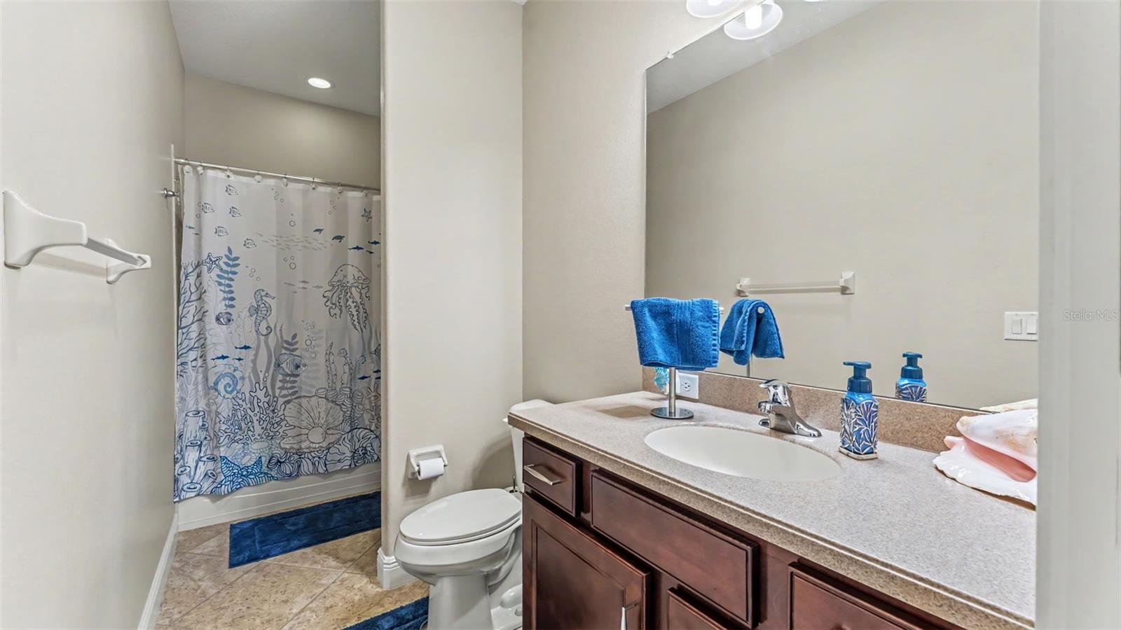 1950 VIA LAGO DR, LAKELAND, FL, 33810