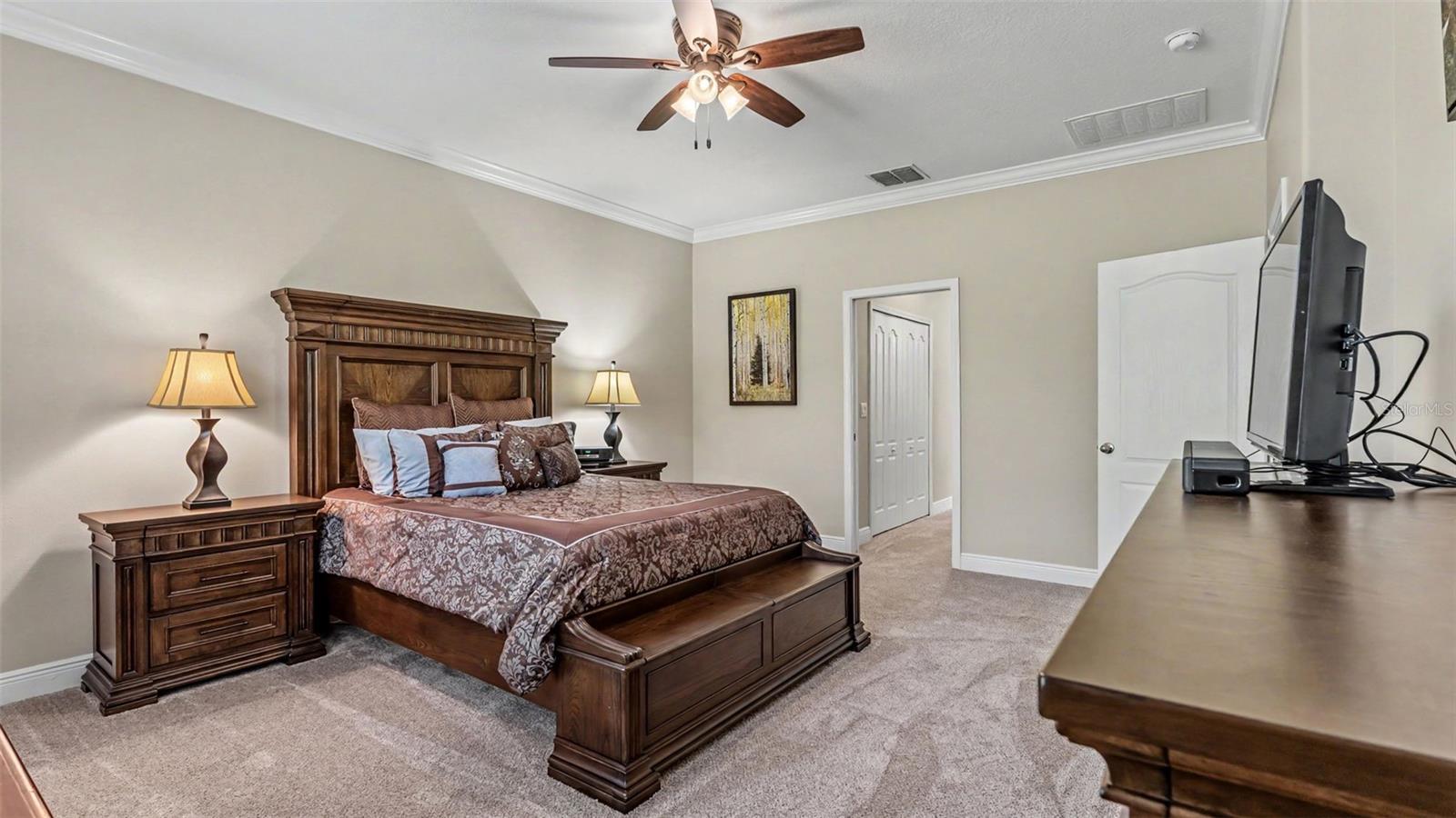 1950 VIA LAGO DR, LAKELAND, FL, 33810
