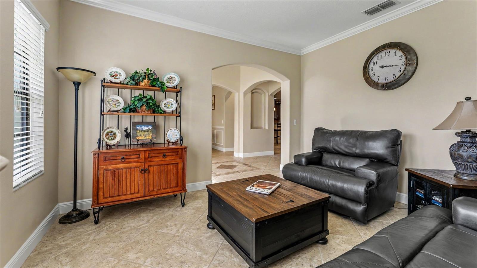 1950 VIA LAGO DR, LAKELAND, FL, 33810