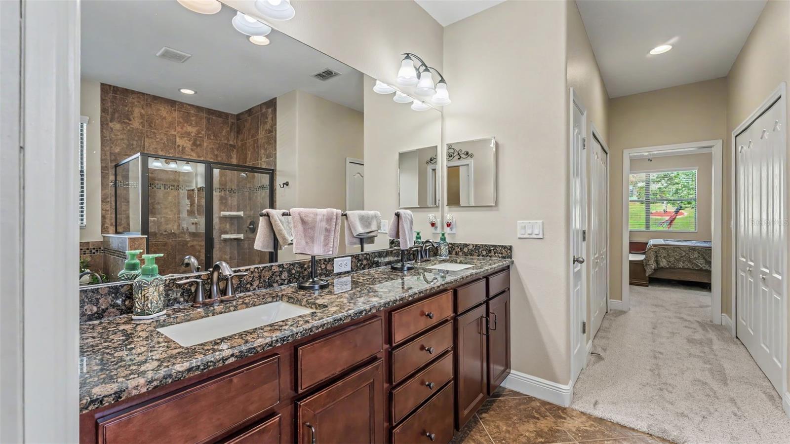 1950 VIA LAGO DR, LAKELAND, FL, 33810