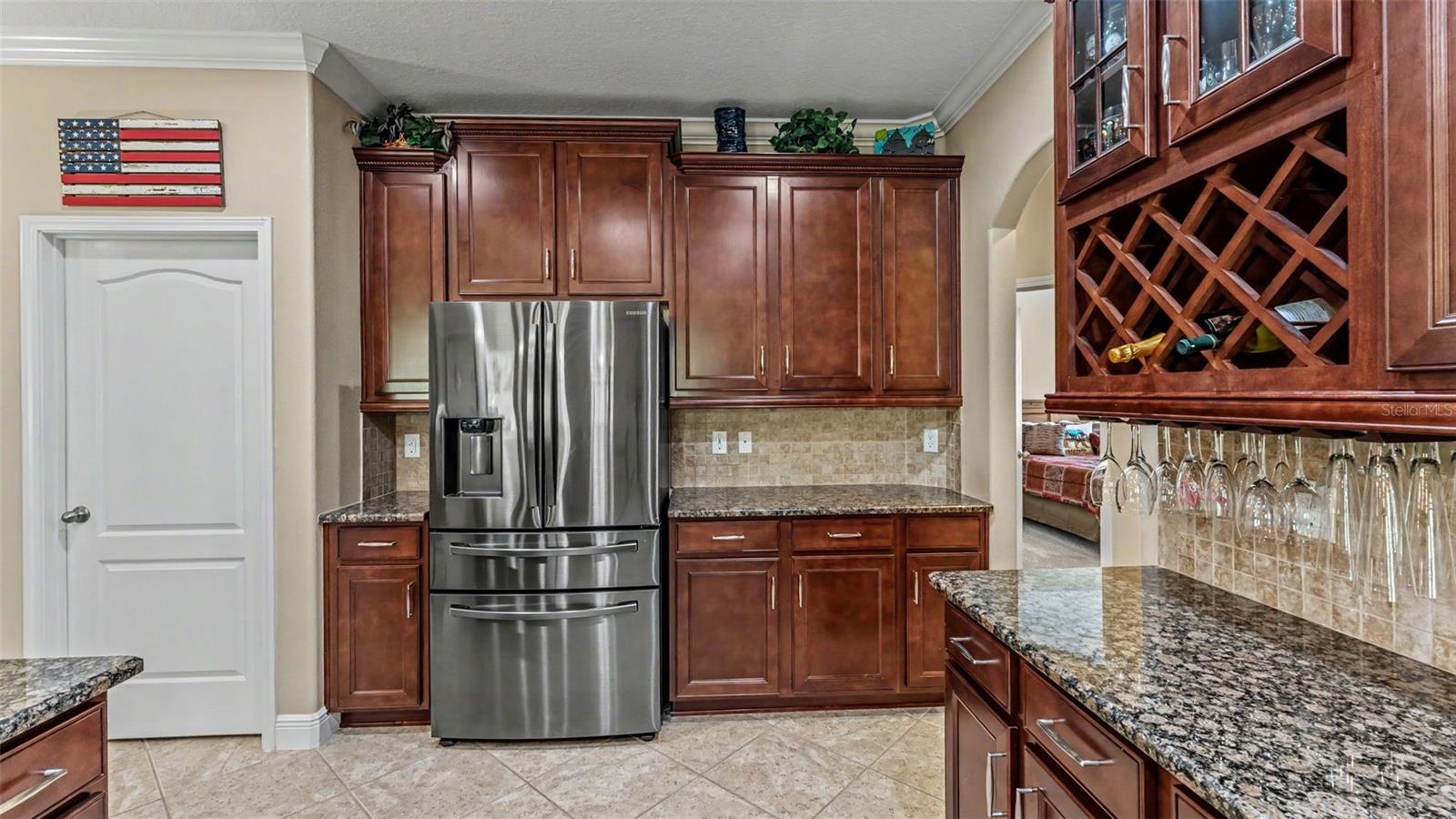 1950 VIA LAGO DR, LAKELAND, FL, 33810
