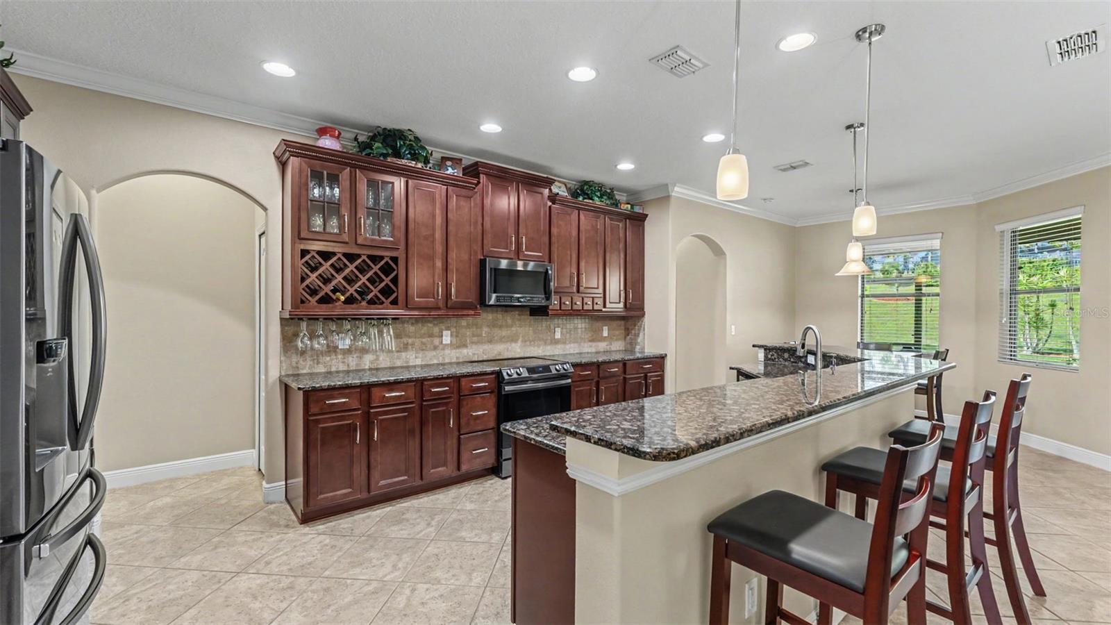 1950 VIA LAGO DR, LAKELAND, FL, 33810