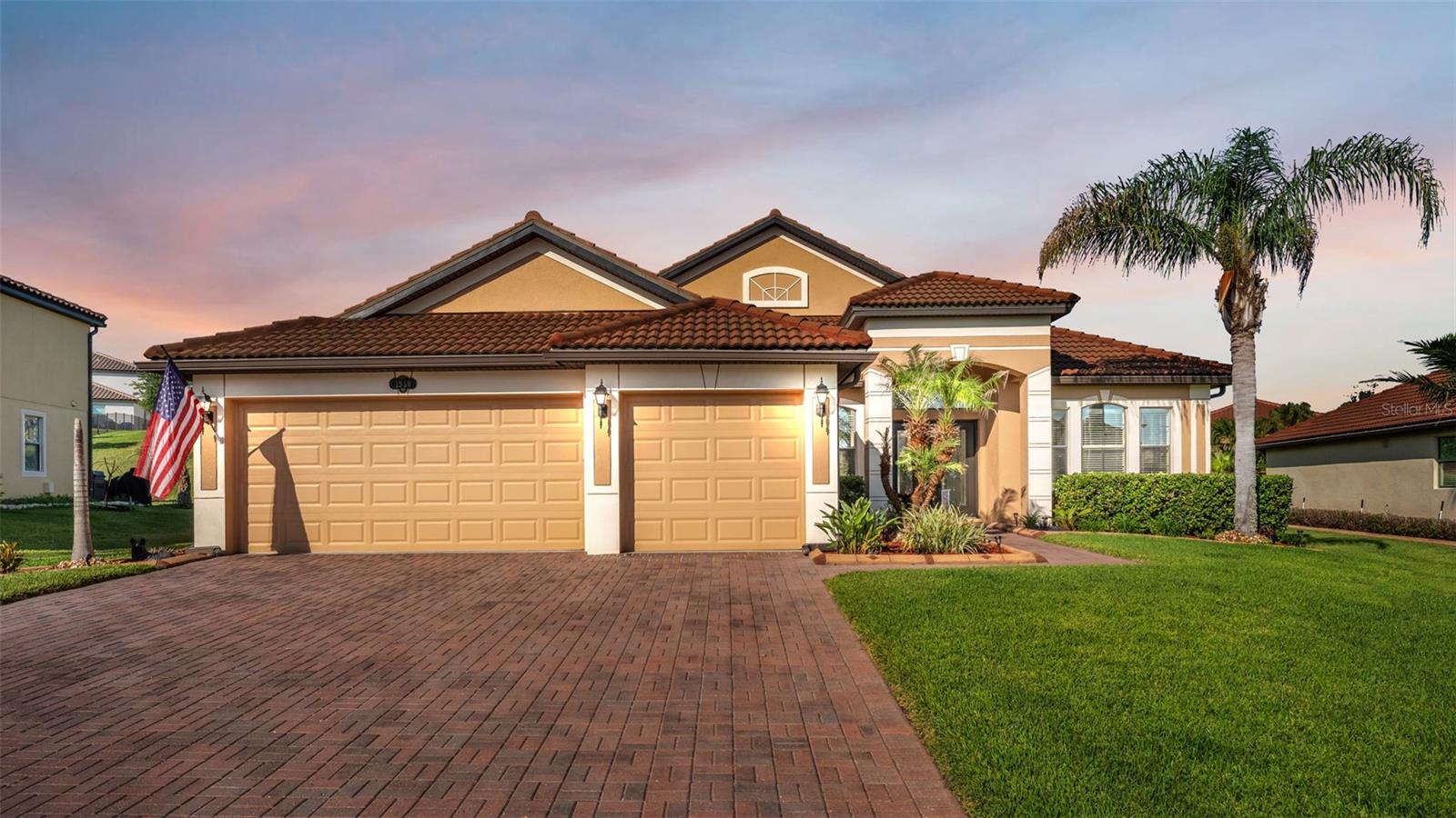1950 VIA LAGO DR, LAKELAND, FL, 33810