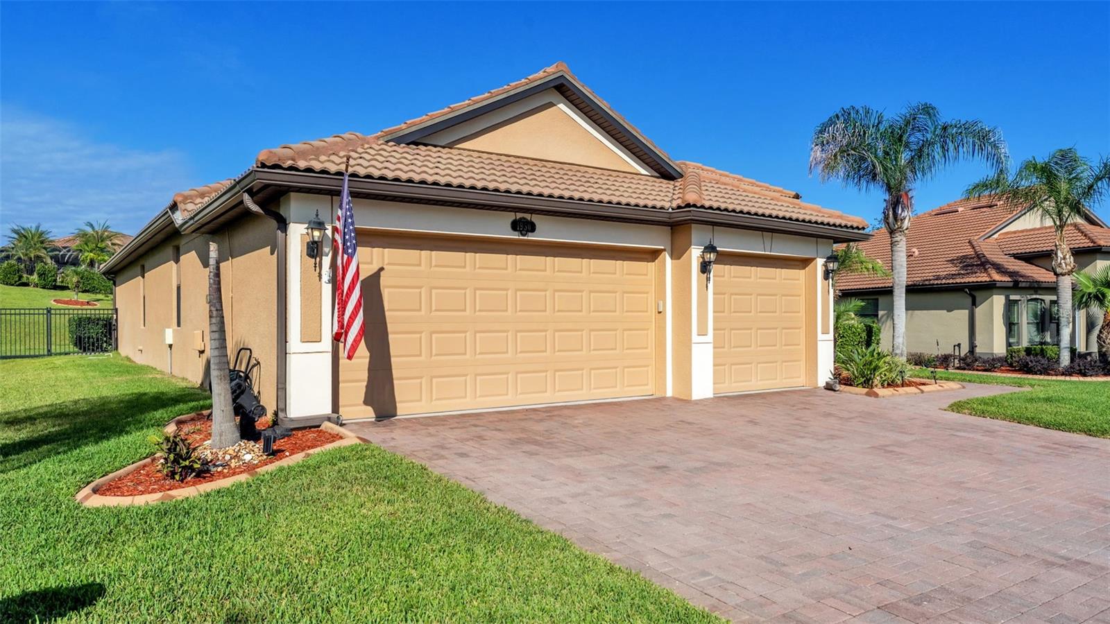 1950 VIA LAGO DR, LAKELAND, FL, 33810