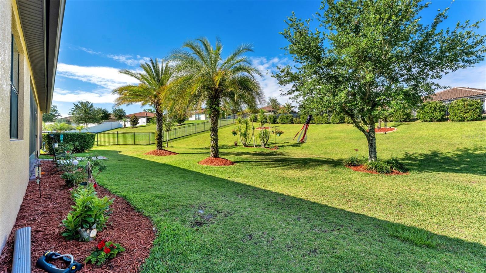 1950 VIA LAGO DR, LAKELAND, FL, 33810