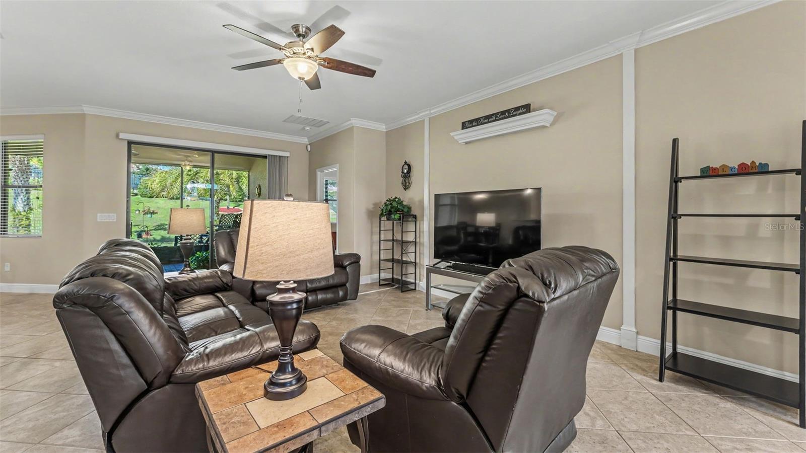 1950 VIA LAGO DR, LAKELAND, FL, 33810