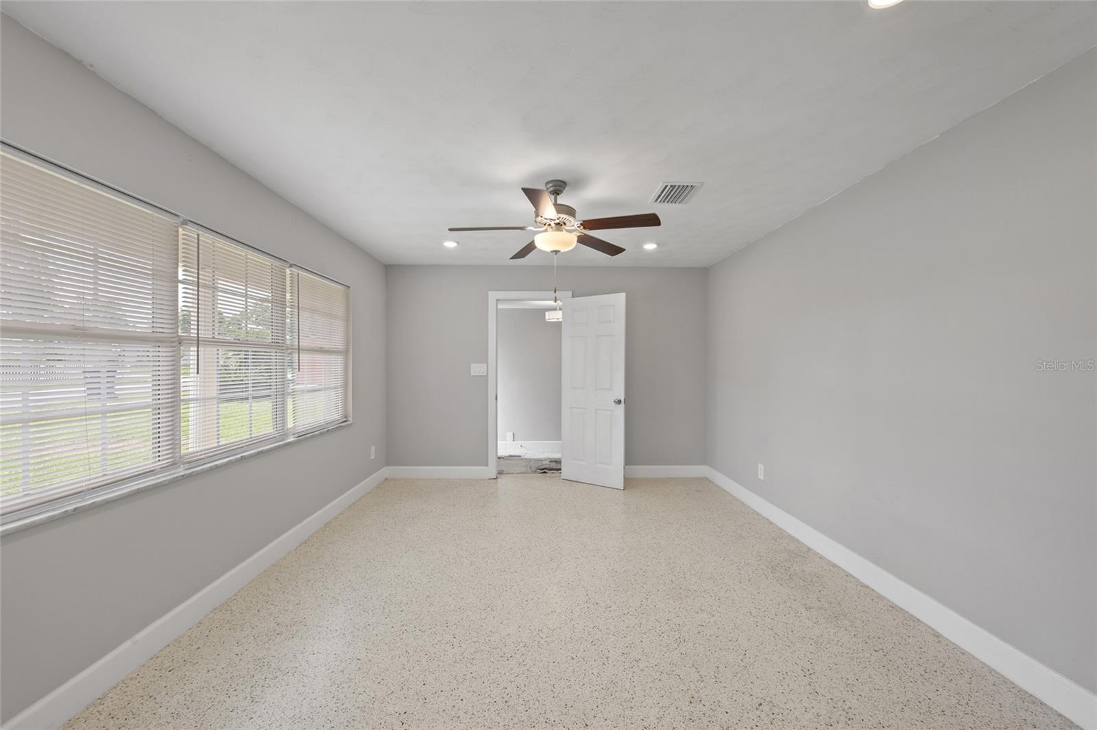 409 DEBRA DR, BRANDON, FL, 33510