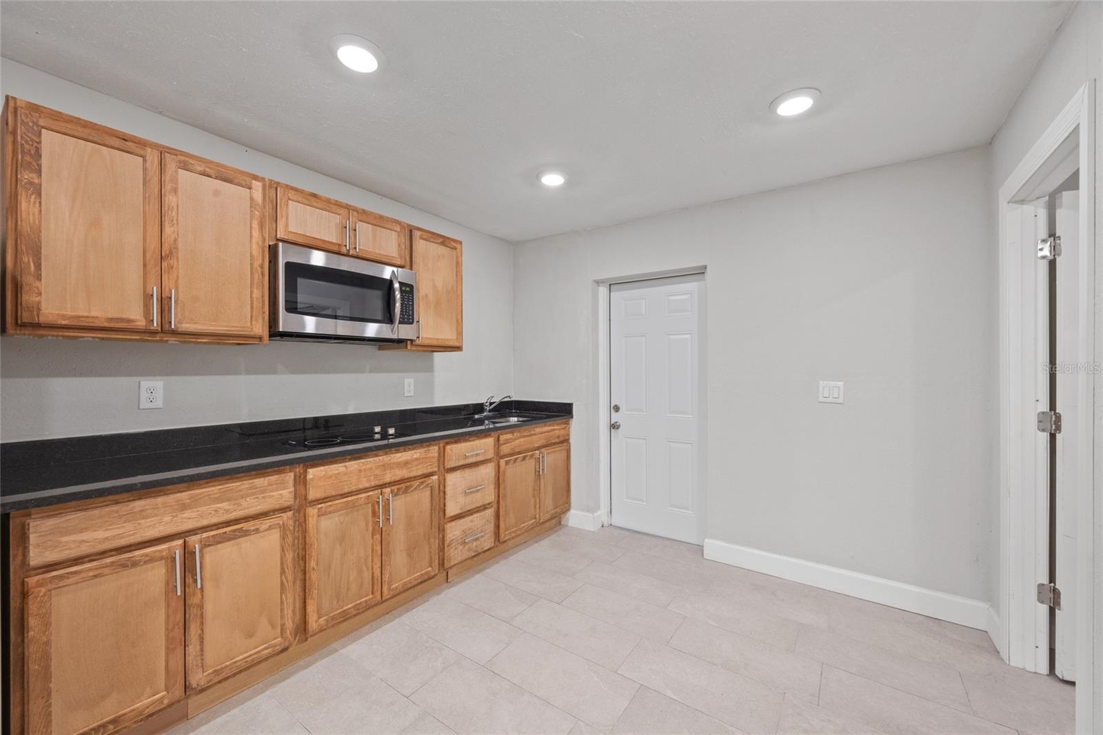 409 DEBRA DR, BRANDON, FL, 33510