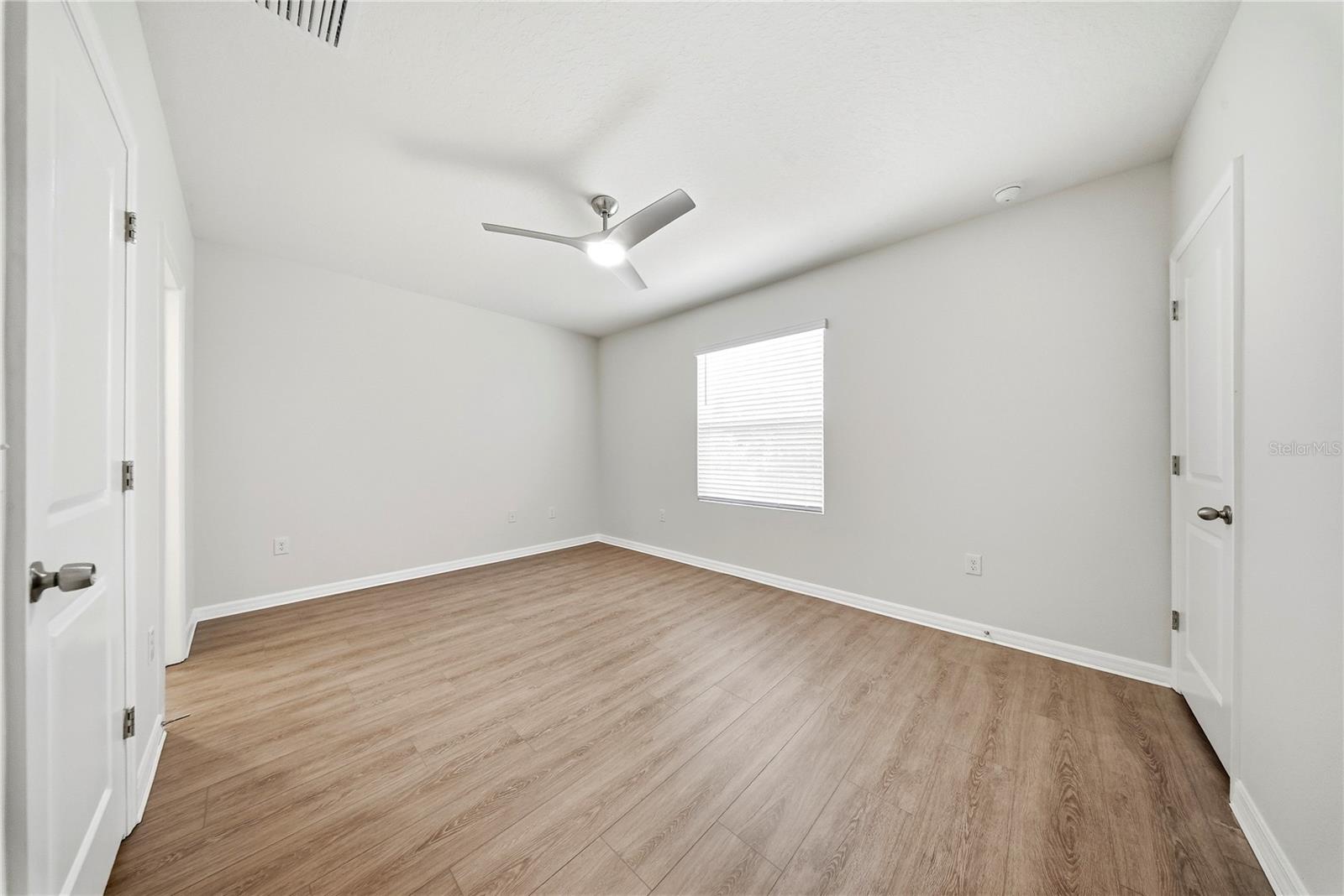 1574 HUBBELL RD, WESLEY CHAPEL, FL, 33543