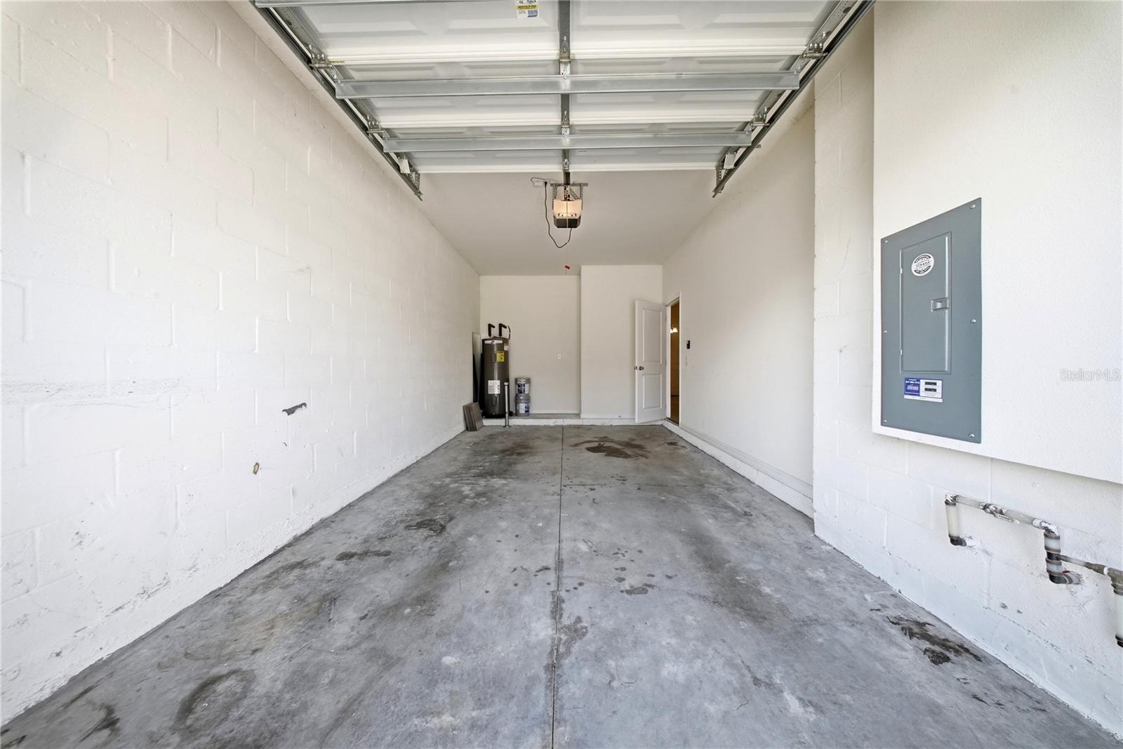 1574 HUBBELL RD, WESLEY CHAPEL, FL, 33543