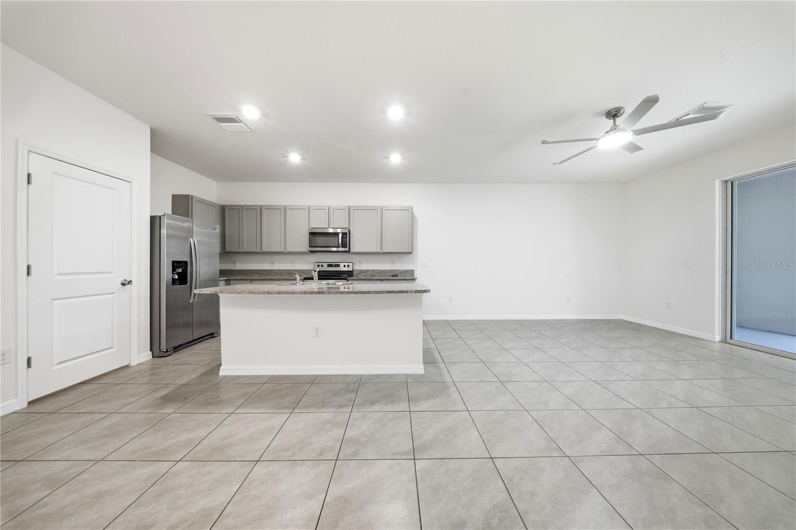 1574 HUBBELL RD, WESLEY CHAPEL, FL, 33543