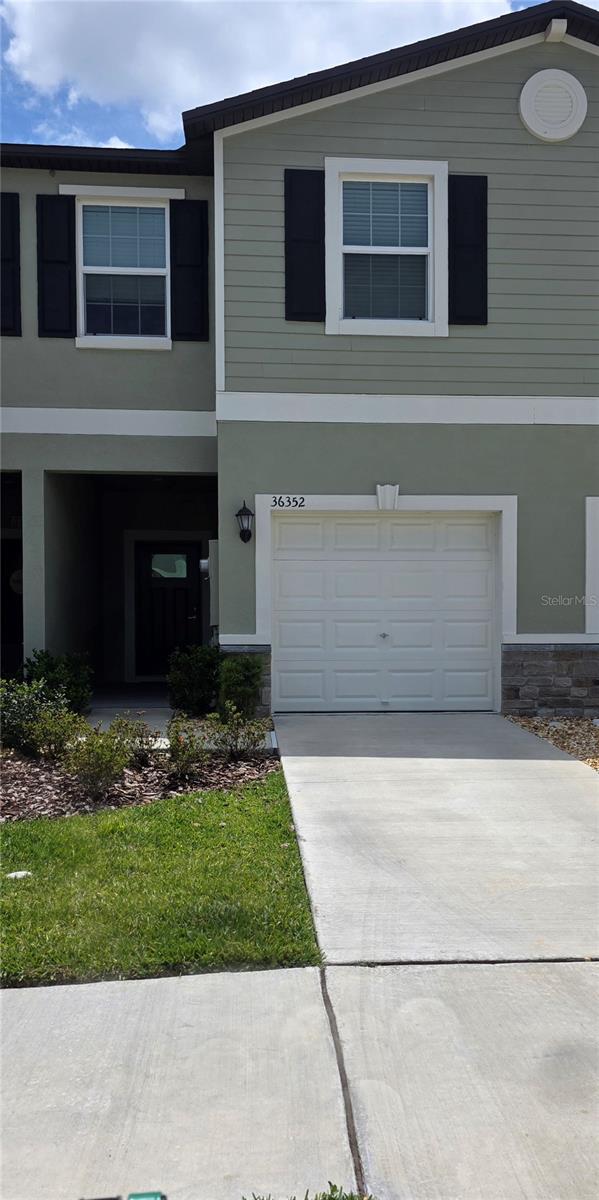 36352 WELL HILL WAY, ZEPHYRHILLS, FL, 33541