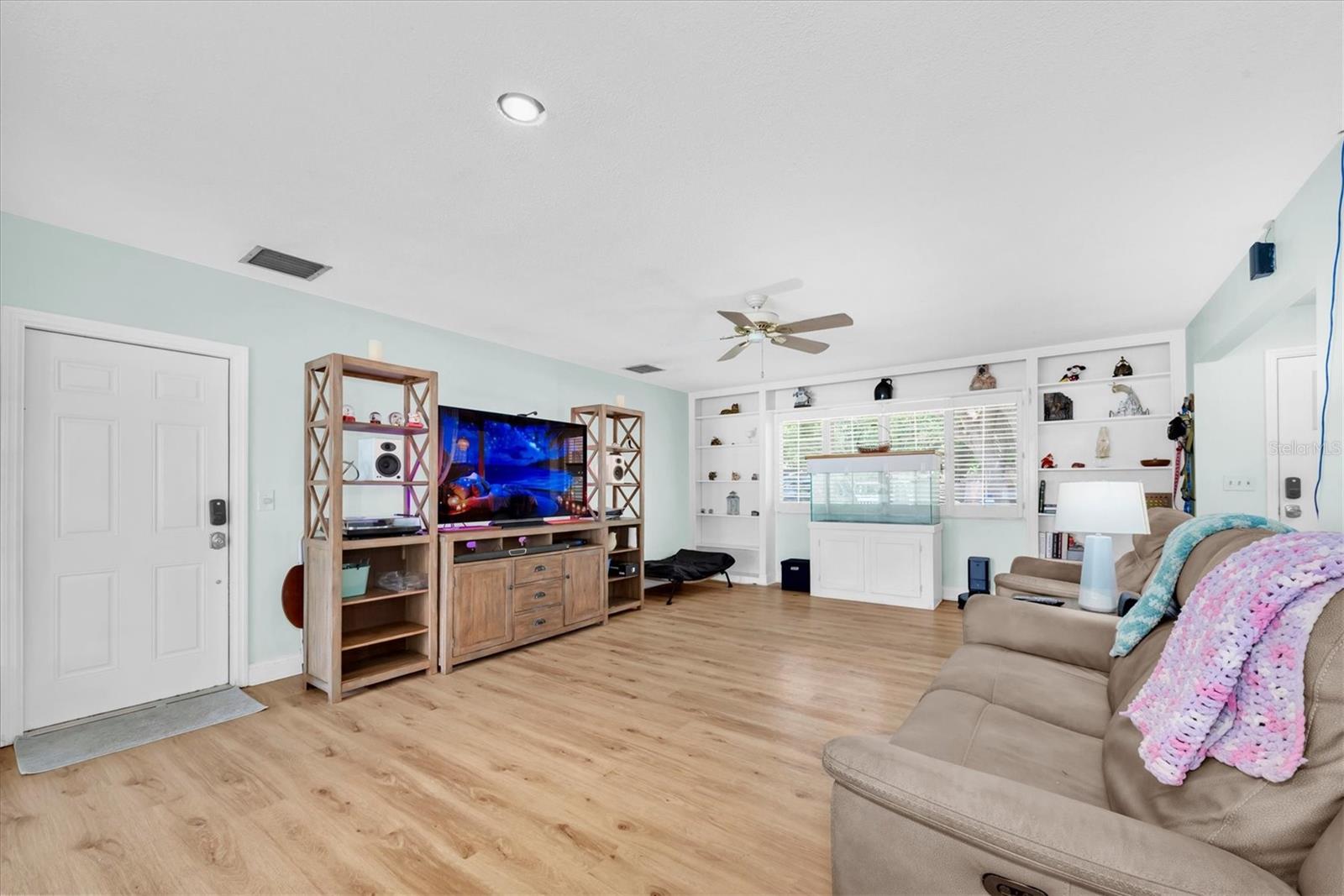 1380 KENNYWOOD DR, LARGO, FL, 33770