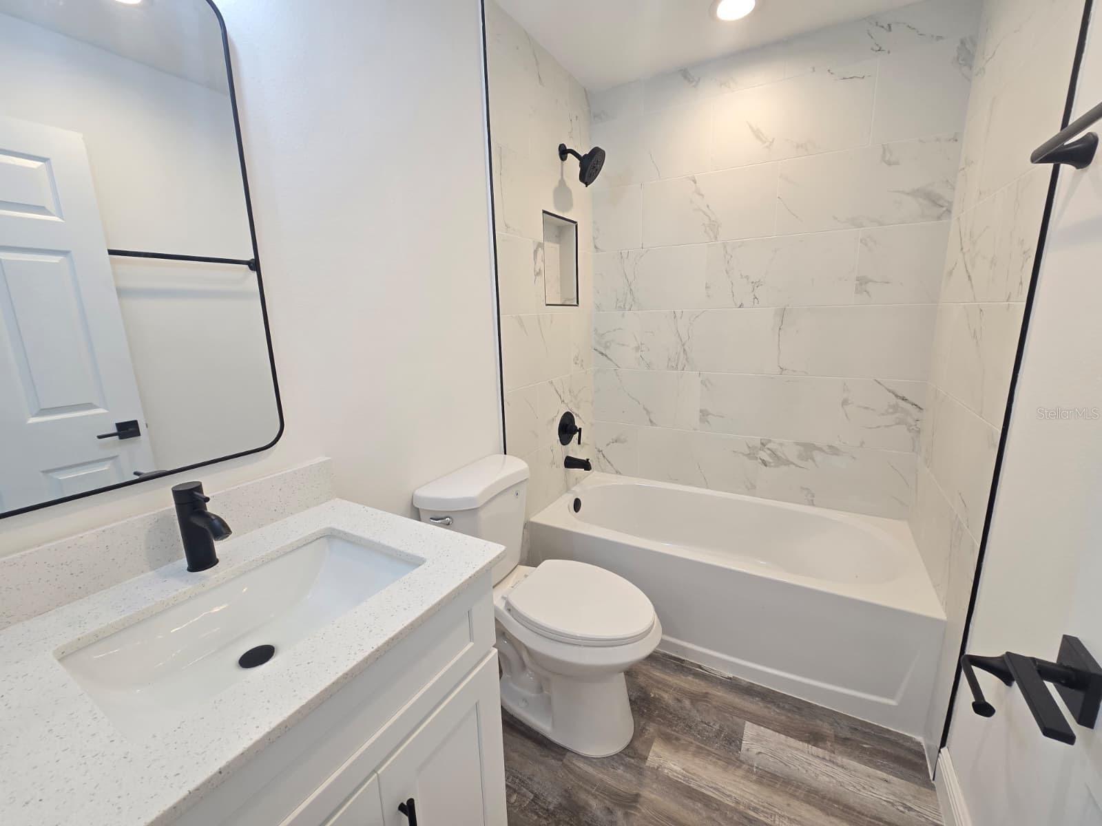 2106 BASIN ST AVE, PORT CHARLOTTE, FL, 33952