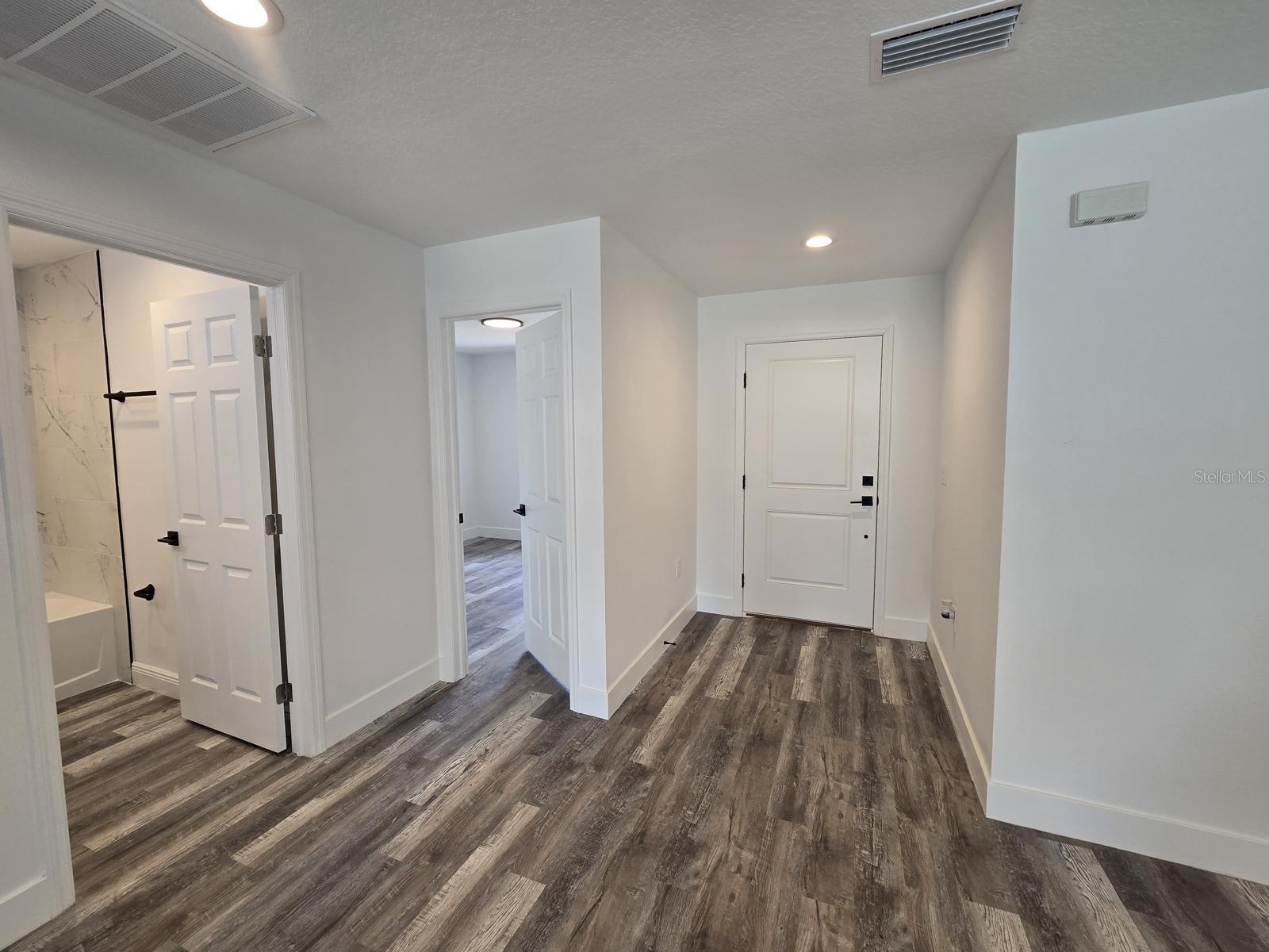2106 BASIN ST AVE, PORT CHARLOTTE, FL, 33952