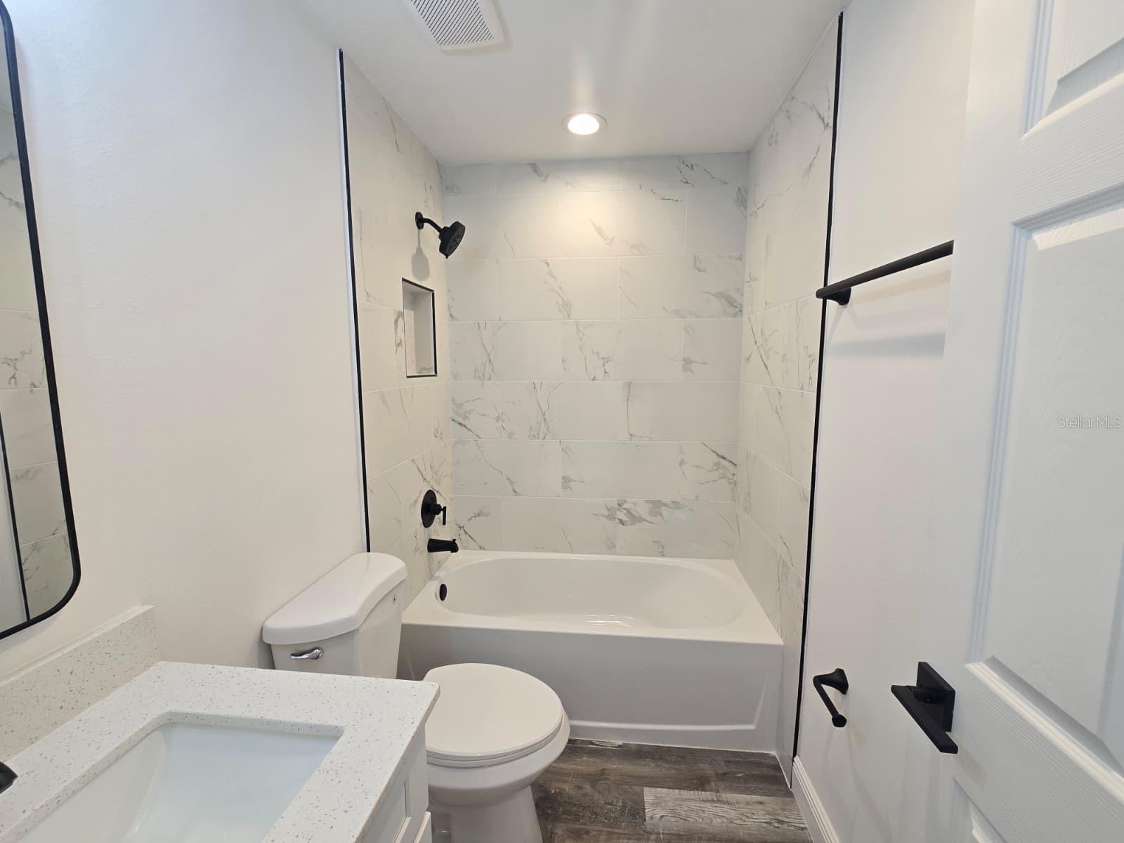 2106 BASIN ST AVE, PORT CHARLOTTE, FL, 33952