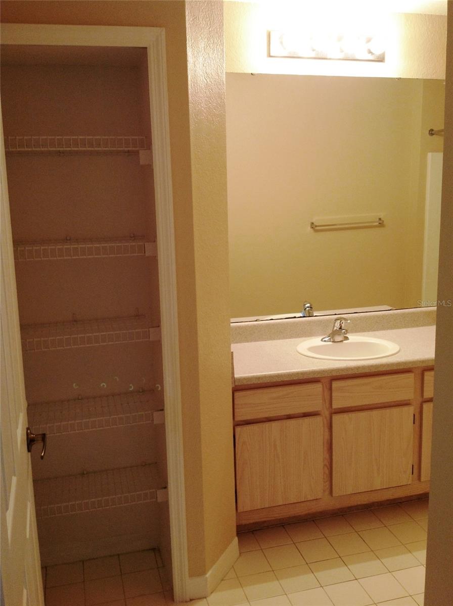5463 VINELAND RD #5101, ORLANDO, FL, 32811