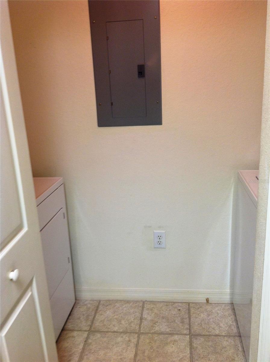 5463 VINELAND RD #5101, ORLANDO, FL, 32811