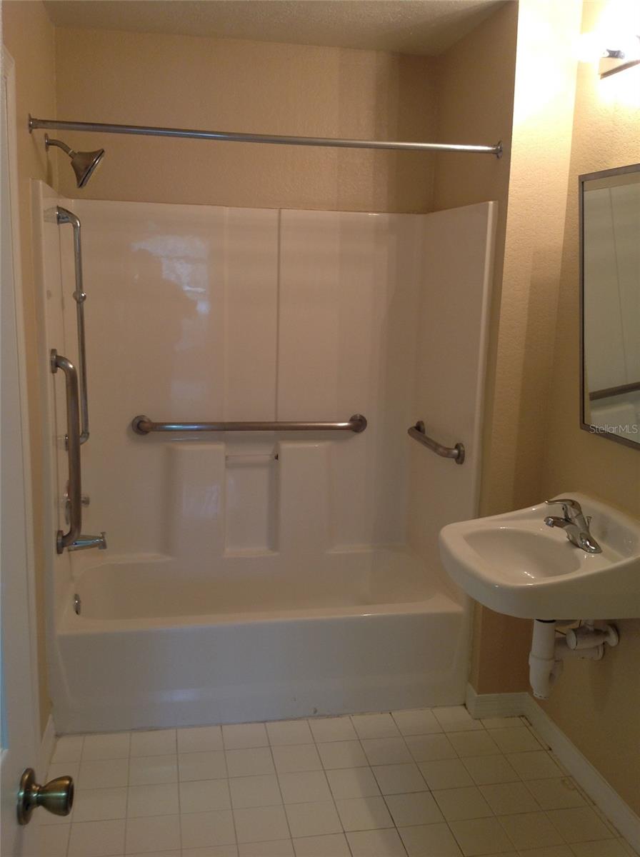 5463 VINELAND RD #5101, ORLANDO, FL, 32811